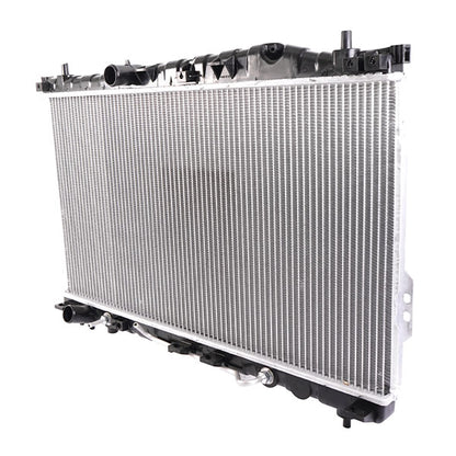 Radiador Motor Hyundai Trajet 2.0 / 2.7 (2000–2008)