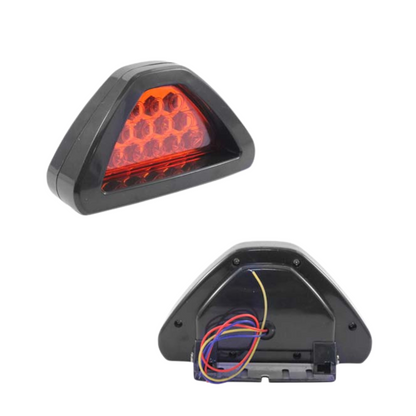 TERCERA LUZ FRENO / TRIANGULAR / 12 LED - 12x8cm UNIVERSAL